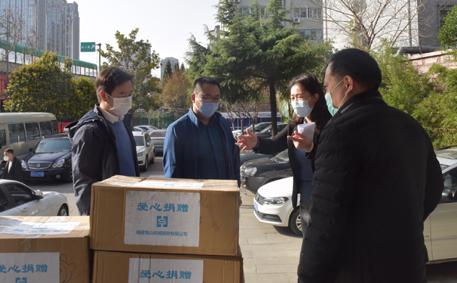 捐贈濟(jì)南防疫物資，情暖環(huán)衛(wèi)工作人員